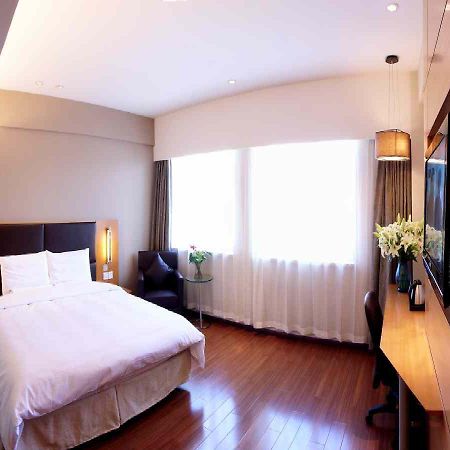 Motel Shijiazhuang East Zhongshan Road Taylor Centre สือเจียจวง ภายนอก รูปภาพ