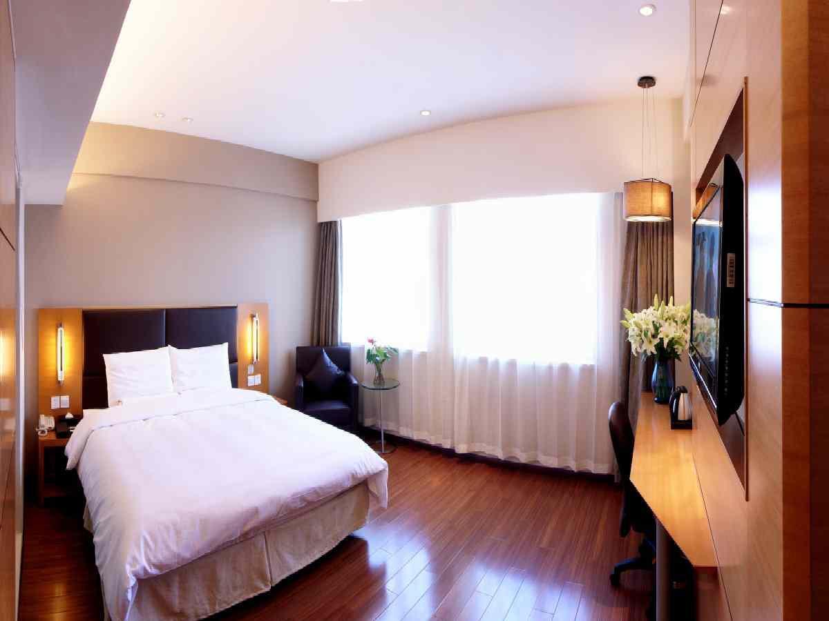 Motel Shijiazhuang East Zhongshan Road Taylor Centre สือเจียจวง ภายนอก รูปภาพ